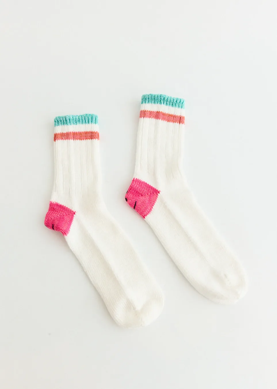 60 Yarns IVY RAINBOWY HAPPY HEEL-Hold Socks