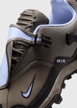 ACG Phassad 'Cave Stone Aluminium' Sneakers