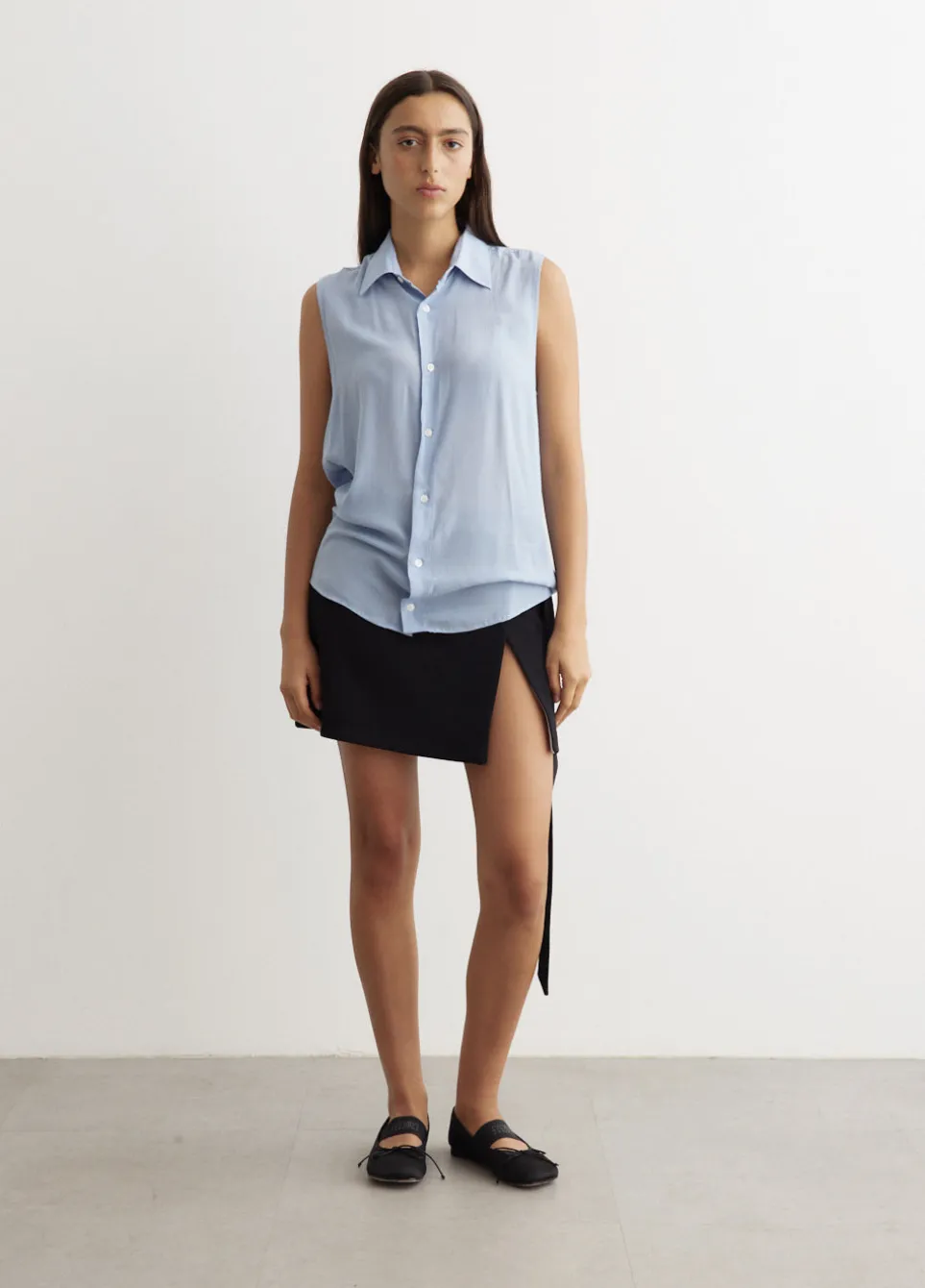 AMI Sleeveless Shirt