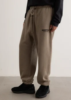 Classic Fit Fleece Sweatpants