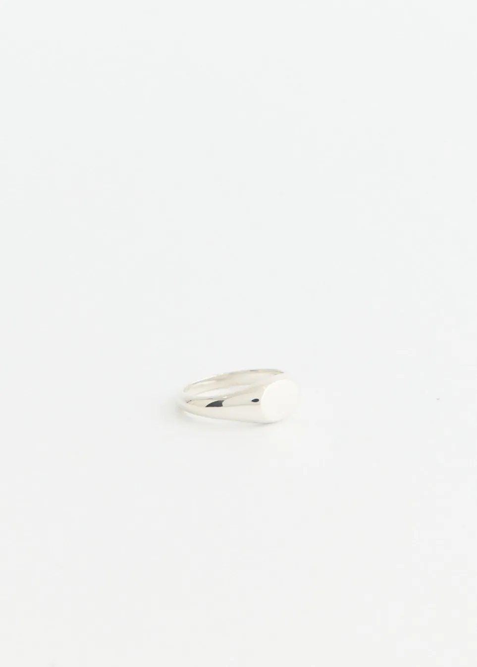 Classic Signet Ring