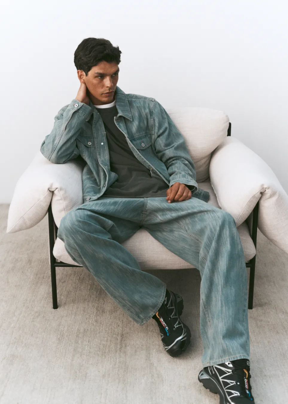 Dragline Textured Jeans