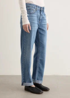 Featherweight Baggy Dre Boyfriend Jeans