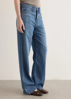 Featherweight Logan Jeans