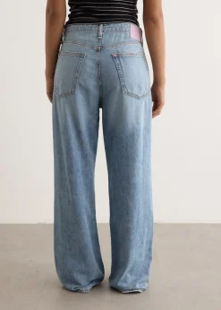 Featherweight Logan Wide Leg Jeans