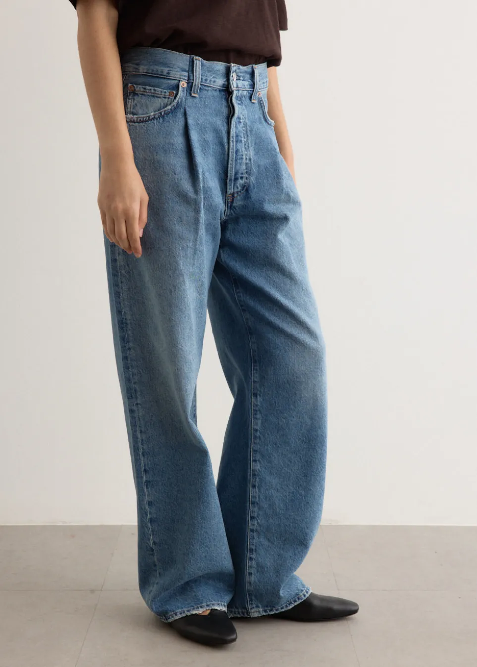 Franka Pleat Baggy Jeans
