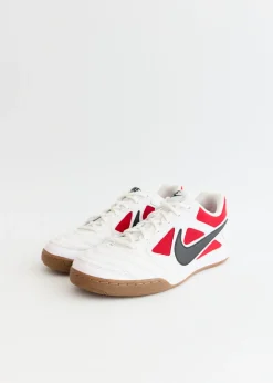 Gato 'Gym Red' Sneakers