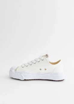 Hank Low Canvas Low Top Sneakers