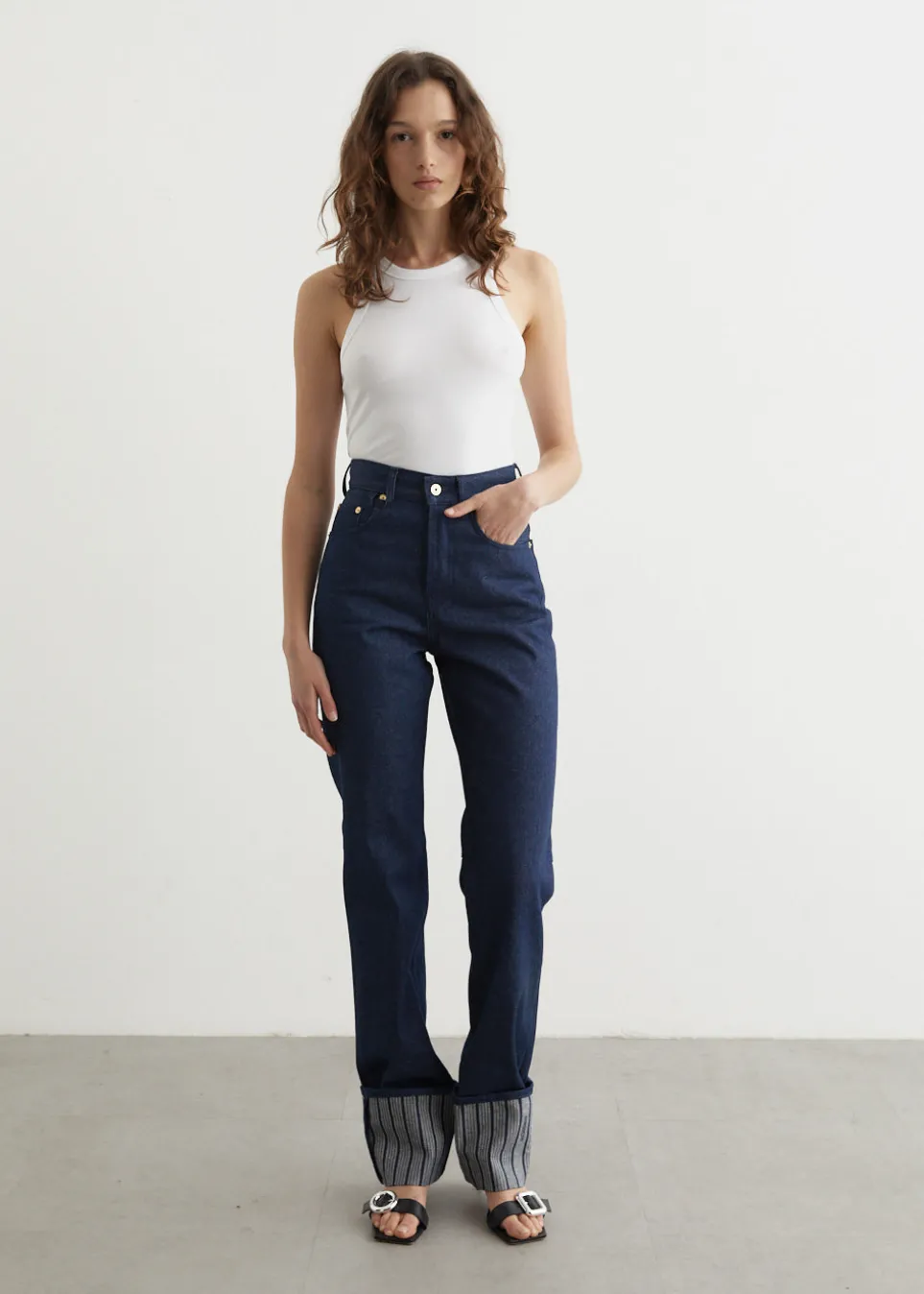 Le De-Nimes Droit Jeans