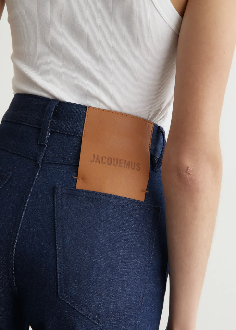 Le De-Nimes Droit Jeans