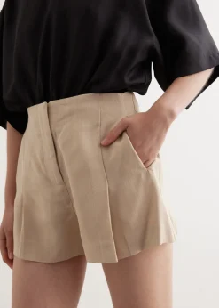 Linea Pleat Shorts