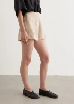 Linea Pleat Shorts