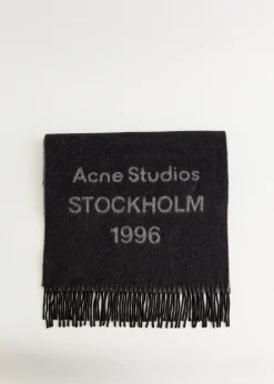 Logo Scarf