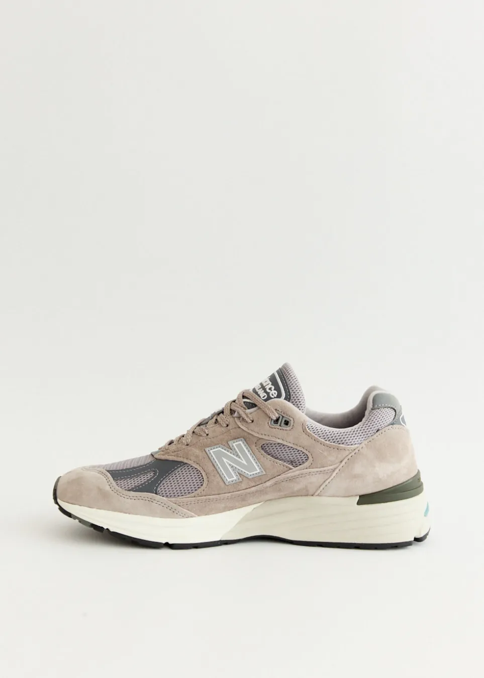 MADE in UK 991v2 'Dove' Sneakers