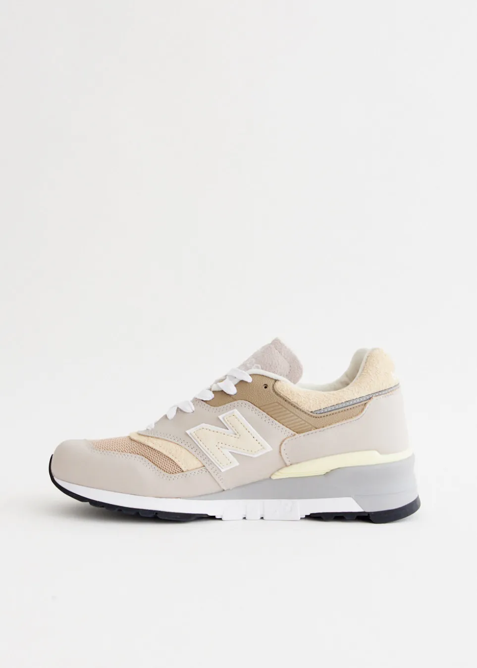 MADE in USA 997 'Moonrock' Sneakers