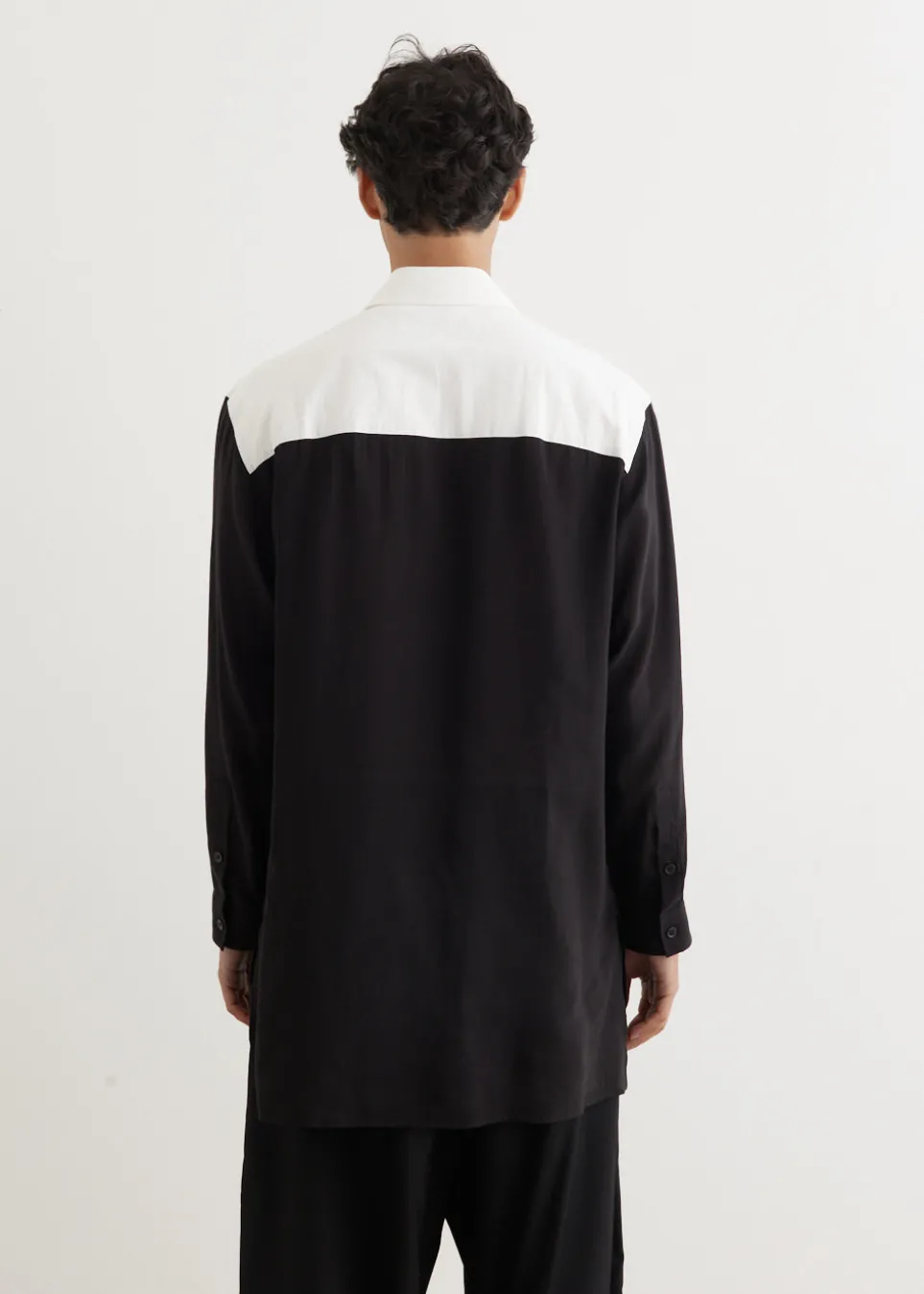 Monochrome Panel Tuck Collar Shirt