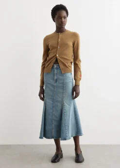 N091 Ladies Cardigan Small Red Heart