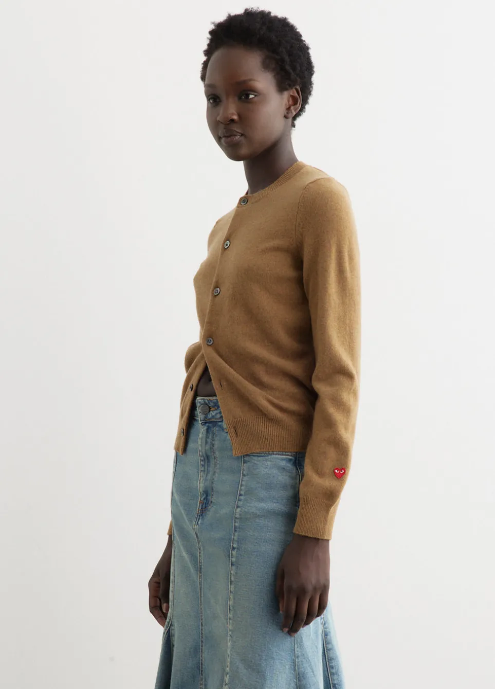 N091 Ladies Cardigan Small Red Heart