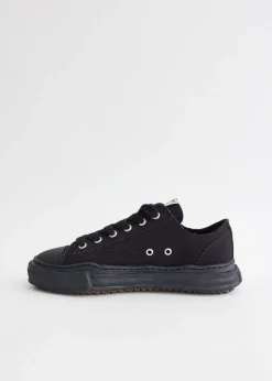 Peterson Low Canvas Low-Top Sneakers