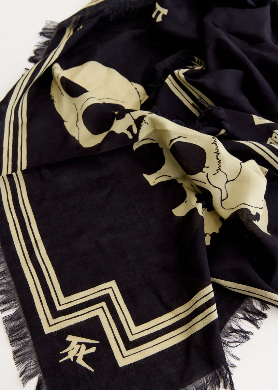 Rayon WABI SABI RAINSKULL Stole