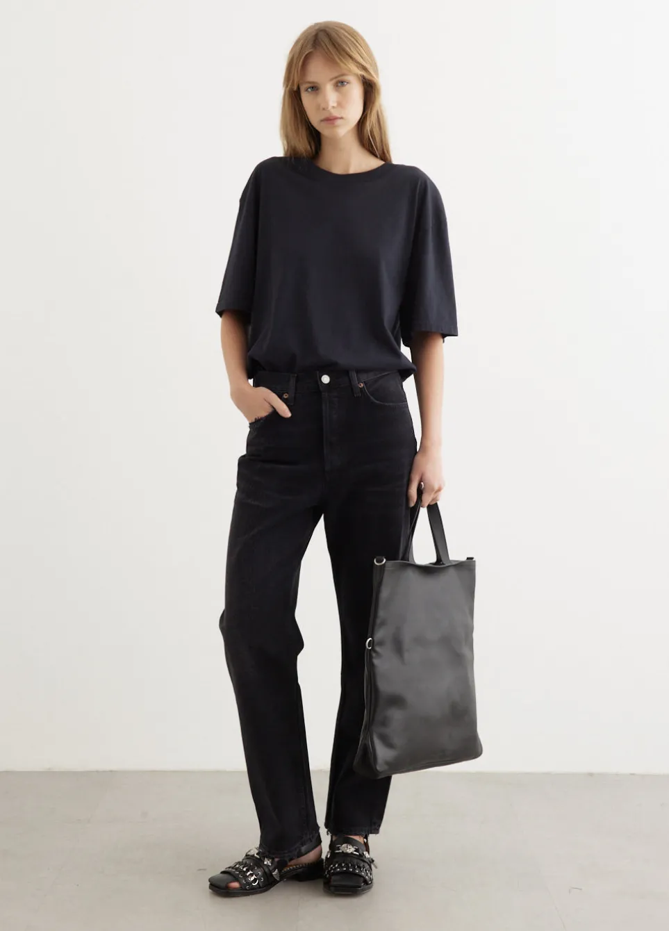 90's Mid Rise Straight Jeans