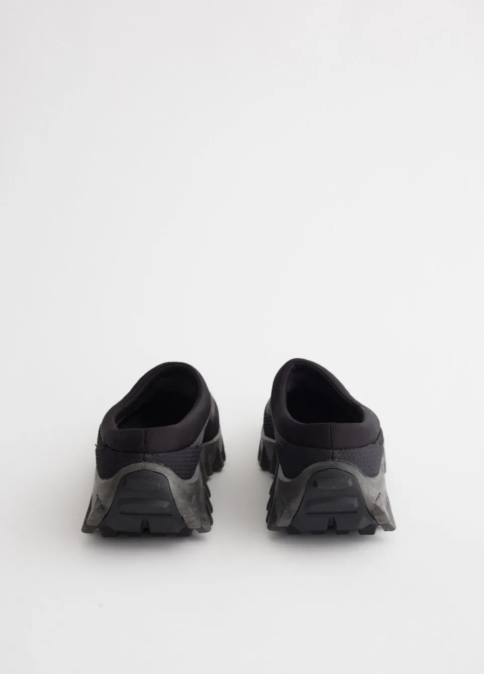 Snowclog 'Black Asphalt' Sneakers