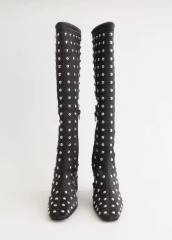 Studded Bridge Stretch Boots