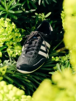 Women's Japan Sneakers