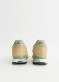 x AURALEE 475 'Aloe Wash' Sneakers