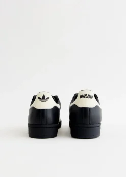 x Avavav Superfinger Superstar Sneakers