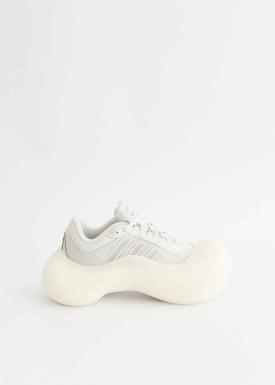 x Avavav Women's Moonrubber Megaride 'Off White' Sneakers