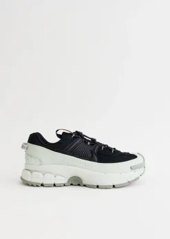 Zoom Vomero 5 Roam 'Black Light Silver' Sneakers