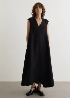 Beck Sleeveless Volume Dress