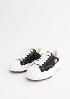 Blakey Low Top Sneakers