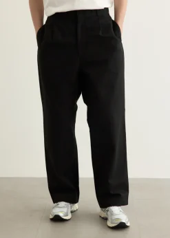 Chino Tuck Straight Pants