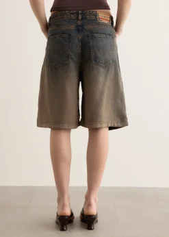 DE-SIRE-SHORT-S Short Pants