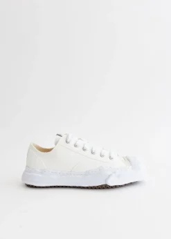 Hank Low Canvas Low Top Sneakers