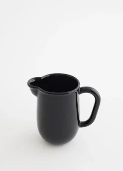 Kantine Pitcher