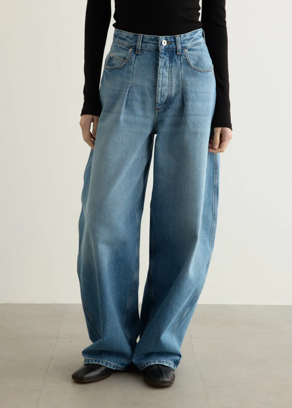 Le De-Nimes Ovalo Jeans