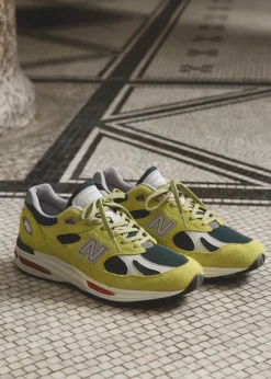 MADE in UK 991v2 'Beechnut' Sneakers