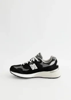 MADE in USA 992 'Black' Sneakers