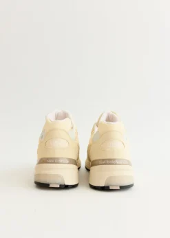 MADE in USA 992 'Calcium' Sneakers