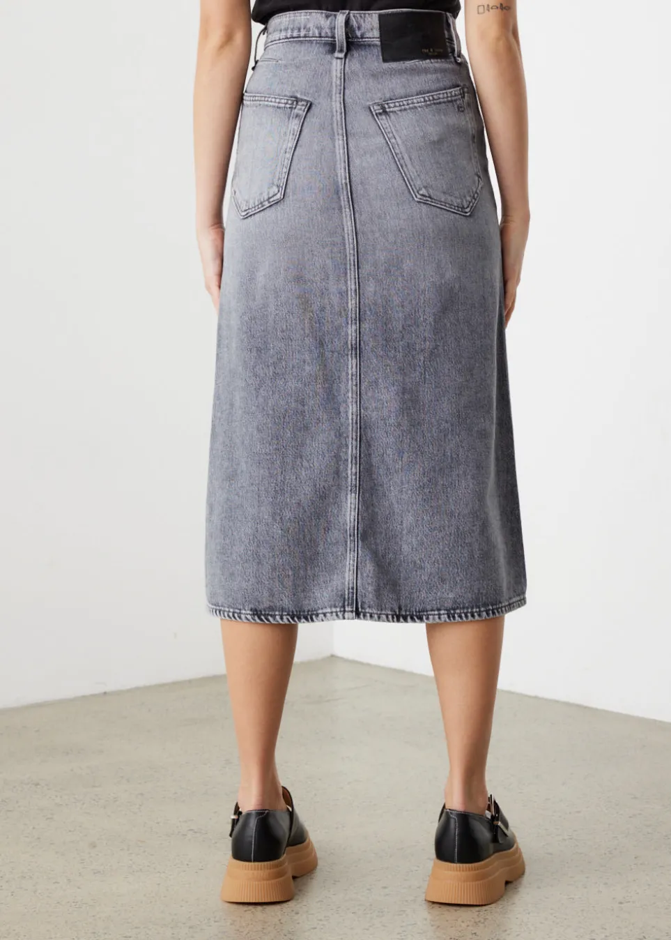 *NO STOCK* Broken In Denim High-Rise Skirt
