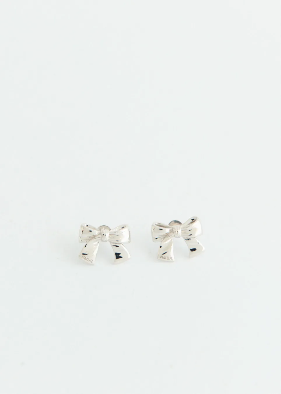 Ribbon Stud Earrings Medium