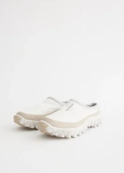 Snowclog 'Vanilla Ice' Sneakers